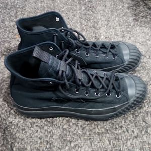 Converse bosey mountain club black high tops 11.5
